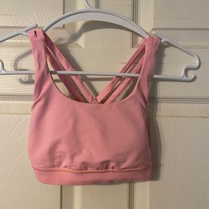 Lululemon sport bra with removable pads